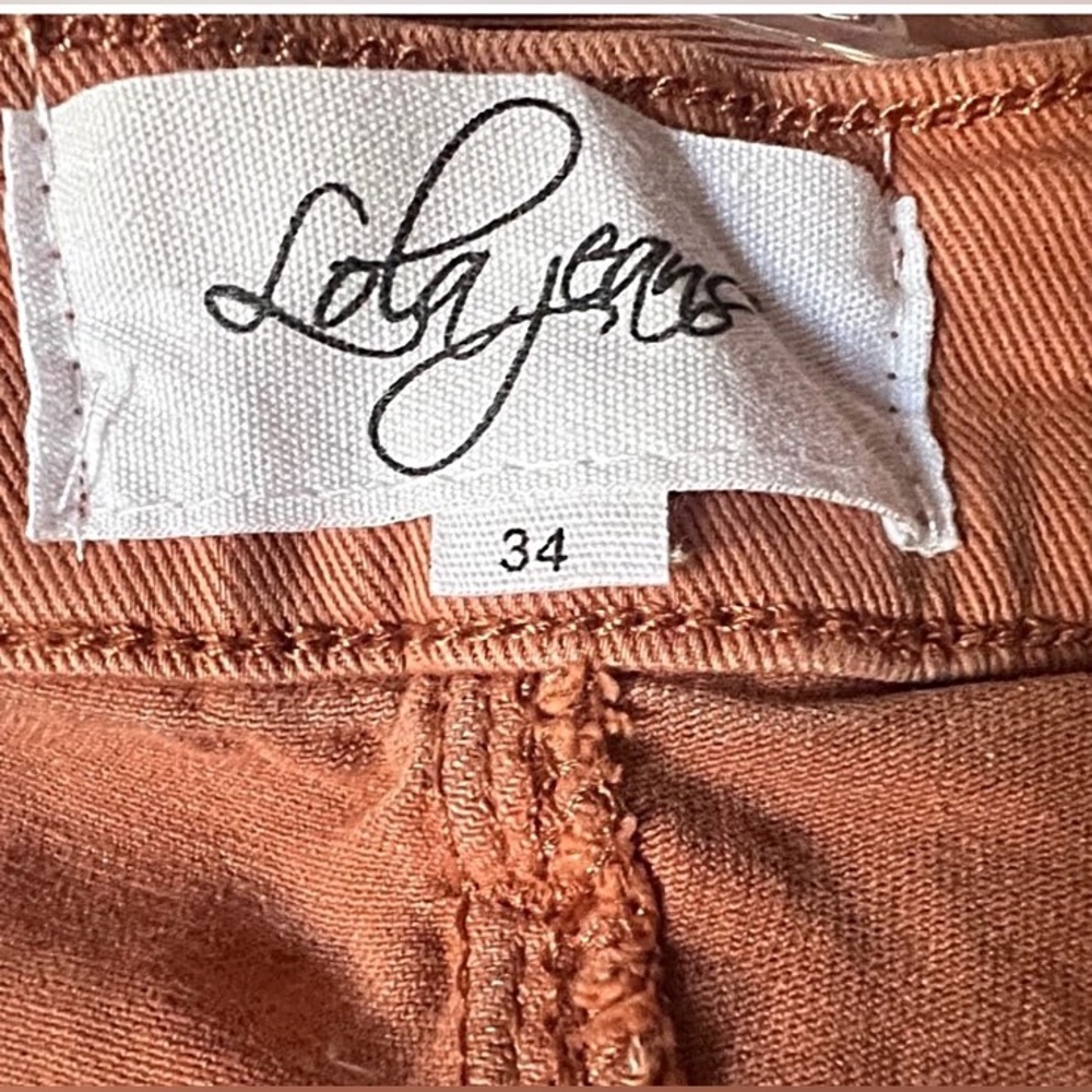 🆕 LOLA JEANS IT - Mid-rise Straight Jeans - Picture 8 of 10